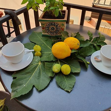 Casa Vacanze Rosy "Nel Verde" Palinuro Extérieur photo