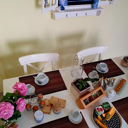 Casa Vacanze Rosy "Nel Verde" Palinuro Chambre photo