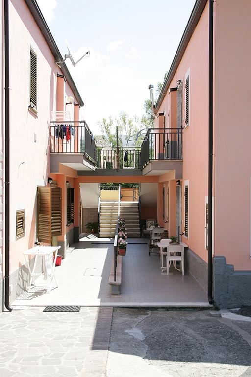 Casa Vacanze Rosy "Nel Verde" Palinuro Extérieur photo