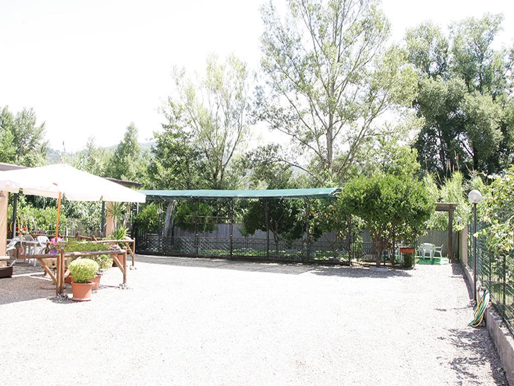 Casa Vacanze Rosy "Nel Verde" Palinuro Chambre photo